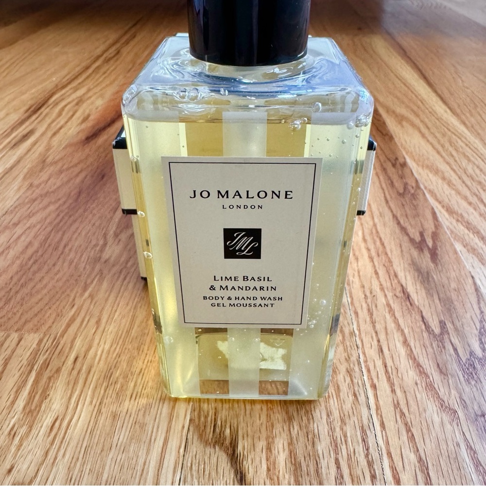 Jo Malone Lime Basil & Mandarin Body & Hand Wash - Picture 4 of 8